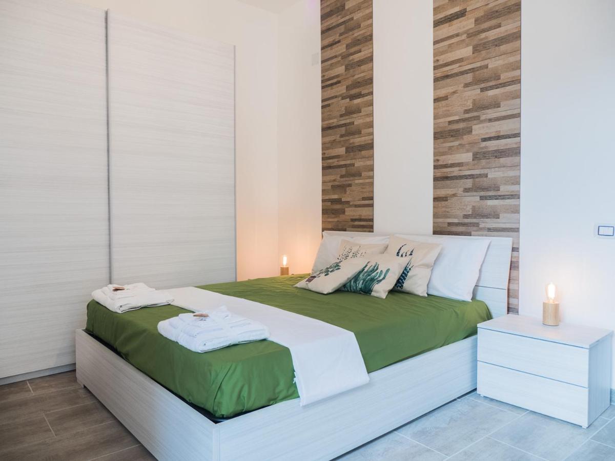 Chiaia Premium Flat, Naples Center, Near Seaside Apartment Bagian luar foto