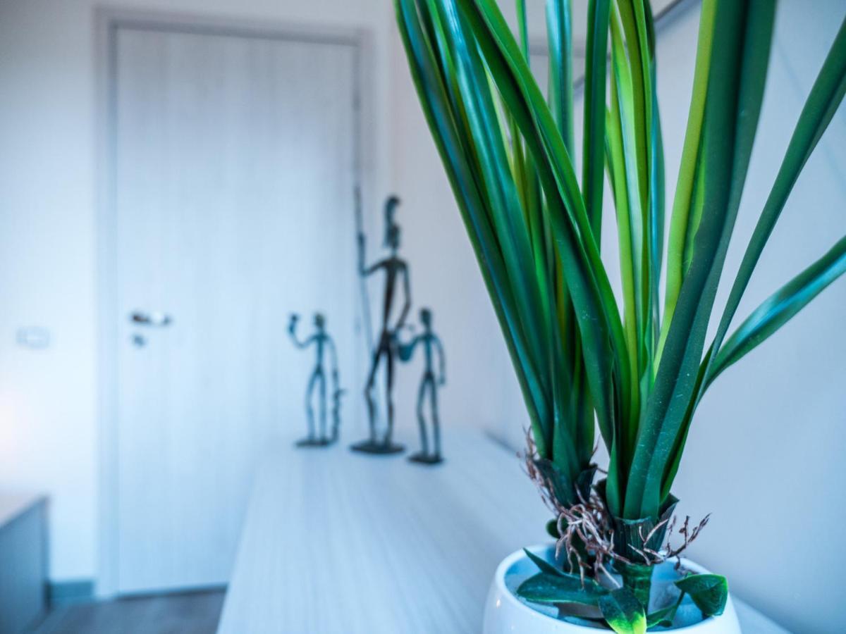 Chiaia Premium Flat, Naples Center, Near Seaside Apartment Bagian luar foto