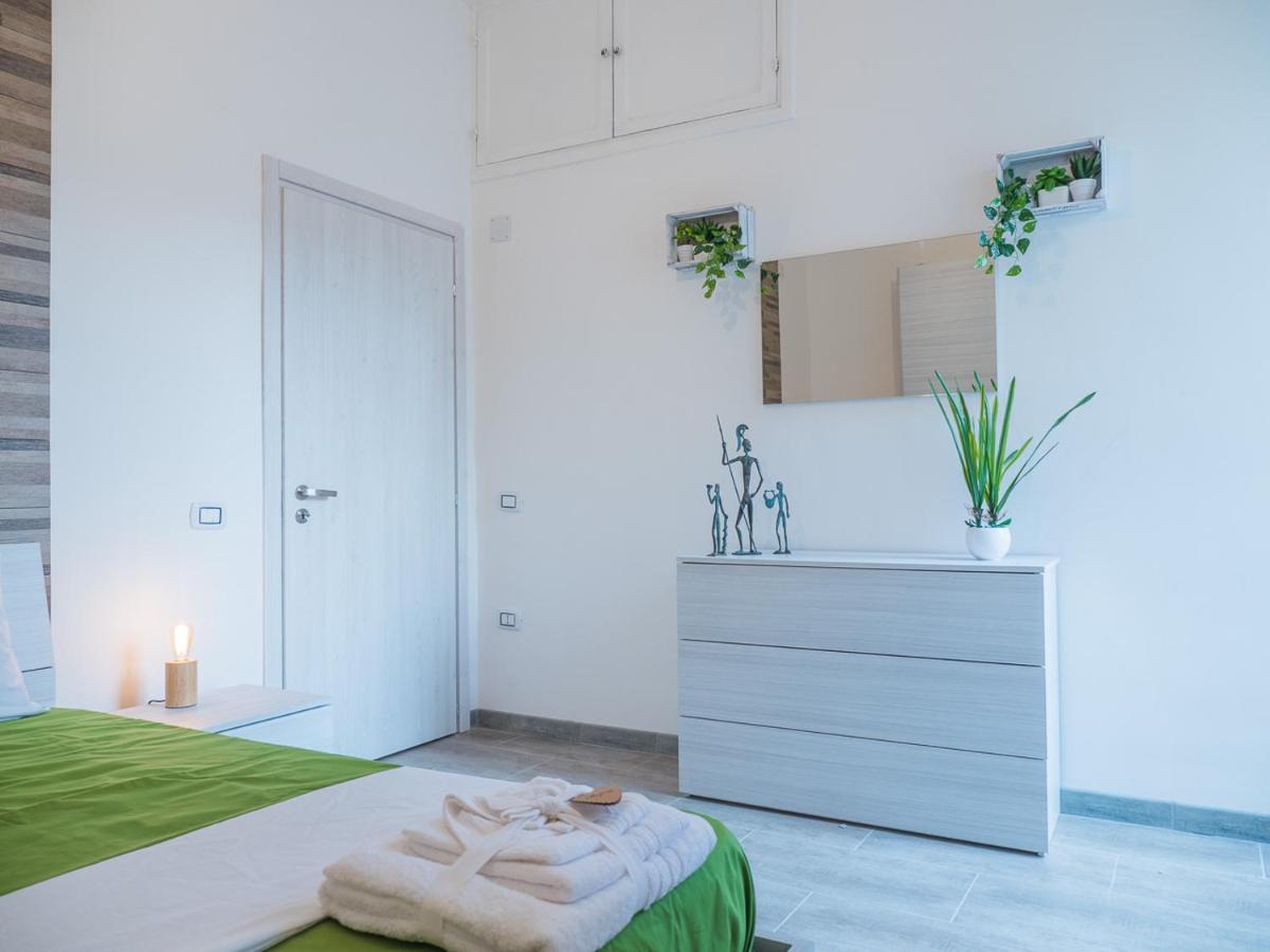 Chiaia Premium Flat, Naples Center, Near Seaside Apartment Bagian luar foto